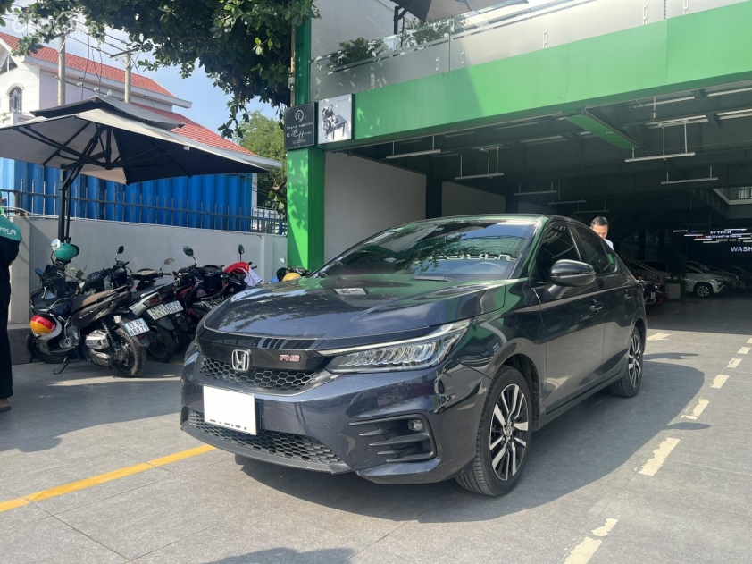 honda-city-cu-giam-gia