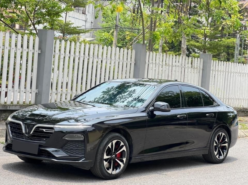 VinFast Lux A2.0 lướt rao bán với giá khó tin, chỉ ngang ngửa Honda City 309884