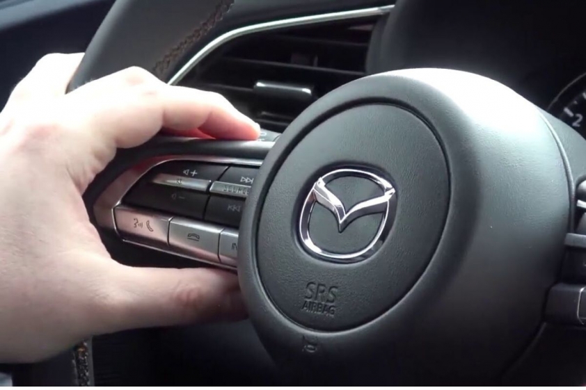 Giá xe Mazda CX-30 tháng 09/2023: Thông số & Đánh giá chi tiết 330881