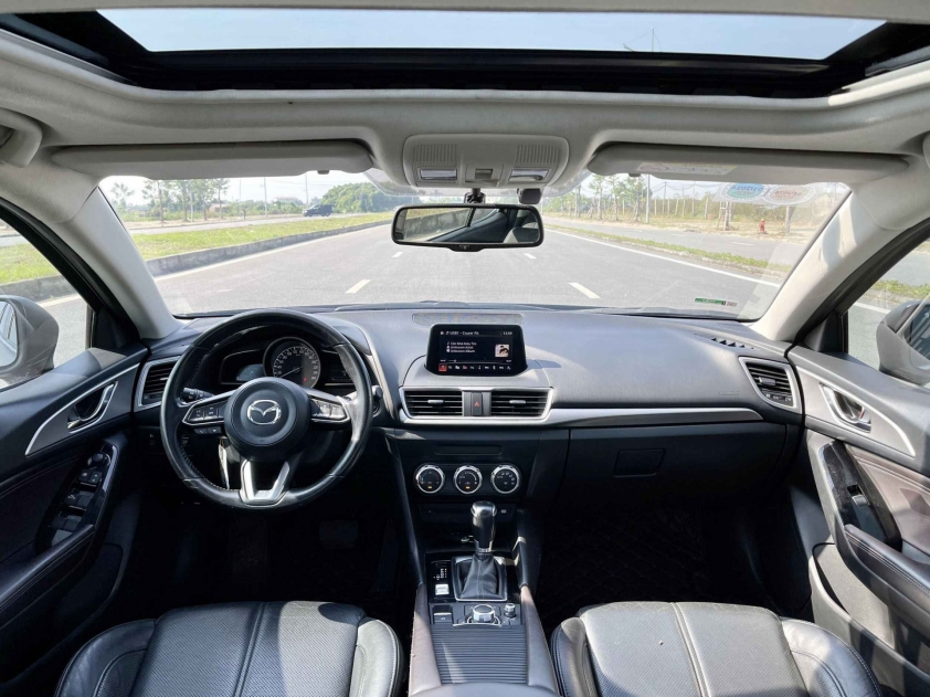 Mazda3 cũ lăn bánh 5 năm được rao bán với mức giá ngỡ ngàng 358904