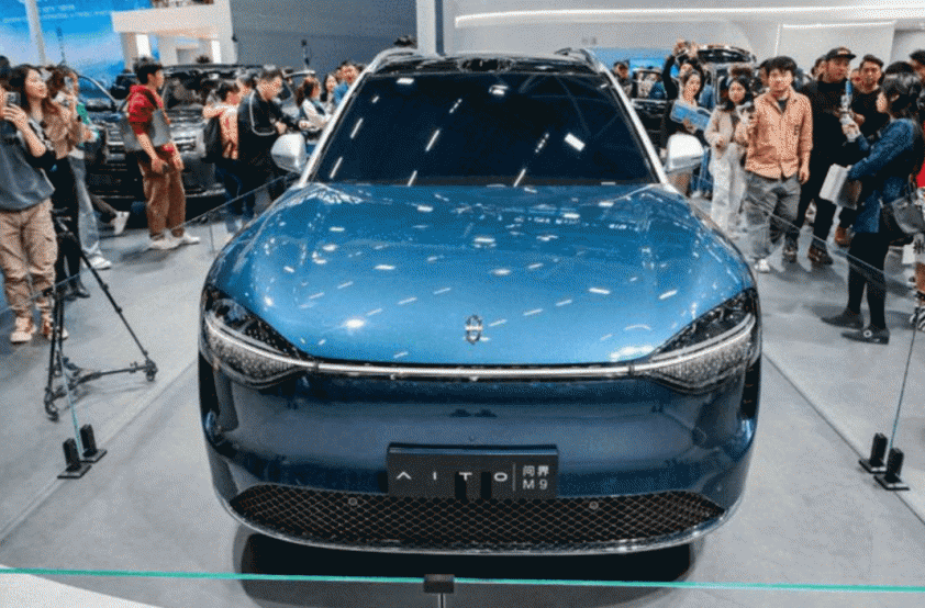 SUV hạng sang Aito M9 của Huawei ra mắt: Ngang cỡ VinFast VF 9, tầm hoạt động trên 600km 359916