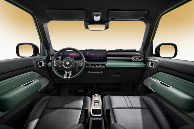 mau-o-to-dien-giong-vinfast-vf3-dat-hang-tai-que-nha-voi-gia-quy-doi-chi-bang-nua-toyota-vios-296679