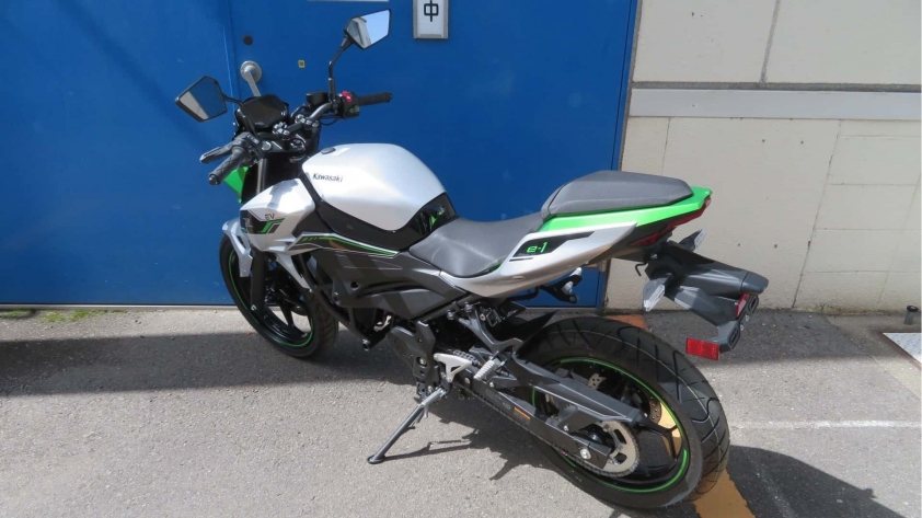 Mục sở thị thiết kế của Kawasaki Ninja e-1 và Z e-1, bộ đôi mô tô thuần điện đến từ Nhật Bản 363689