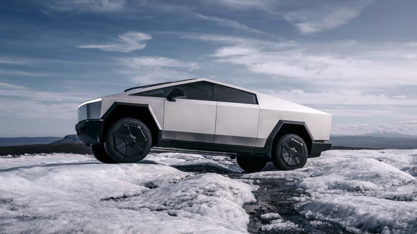 Bán tải điện ‘đến từ tương lai’ Tesla Cybertruck ra mắt: Có thể chống đạn, tốc độ nhanh hơn siêu xe 365345
