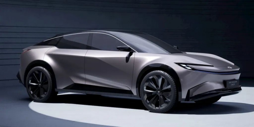 Toyota-Sport-Crossover - Copy_result