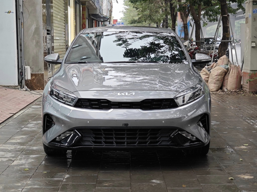 Lăn bánh vỏn vẹn 1 năm, Kia K3 ‘siêu lướt’ được rao bán với giá ngỡ ngàng 368340