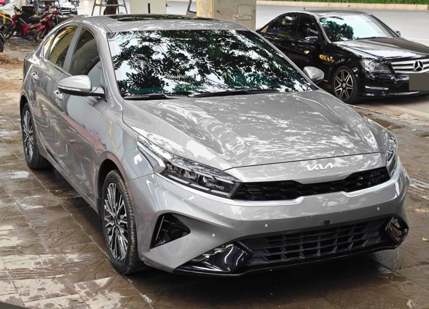 Lăn bánh vỏn vẹn 1 năm, Kia K3 ‘siêu lướt’ được rao bán với giá ngỡ ngàng 368342