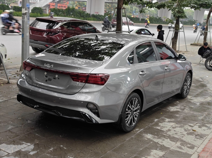 Lăn bánh vỏn vẹn 1 năm, Kia K3 ‘siêu lướt’ được rao bán với giá ngỡ ngàng 368343