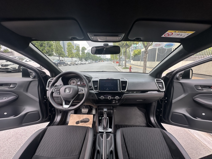 Honda City chạy ‘lướt’ chưa đầy 1 năm được rao bán với giá rẻ giật mình 371369