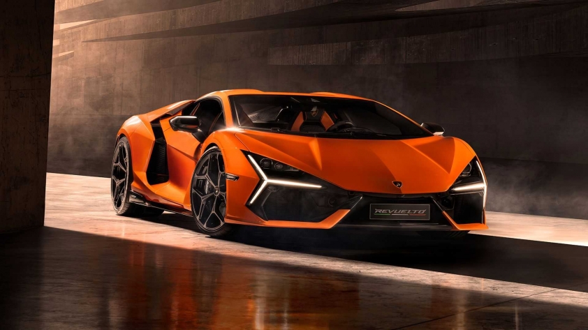 lamborghini-revuelto-foto-2023-6560-8252-1680238476