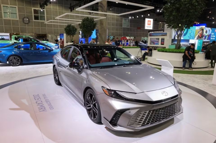 Vượt Volkswagen, Toyota bảo vệ thành công ngôi vương doanh số toàn cầu năm 2023 399939