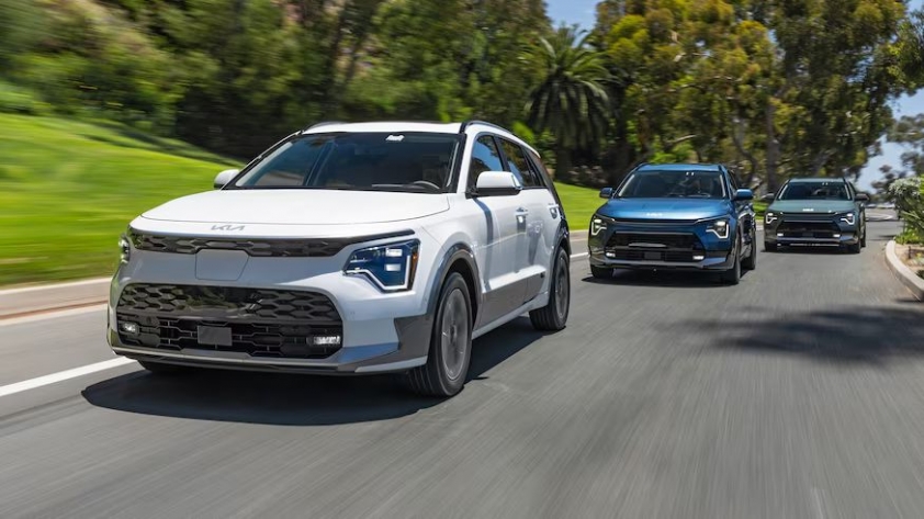 001-2023-Kia-Niro-Drivetrain-Comparison_result