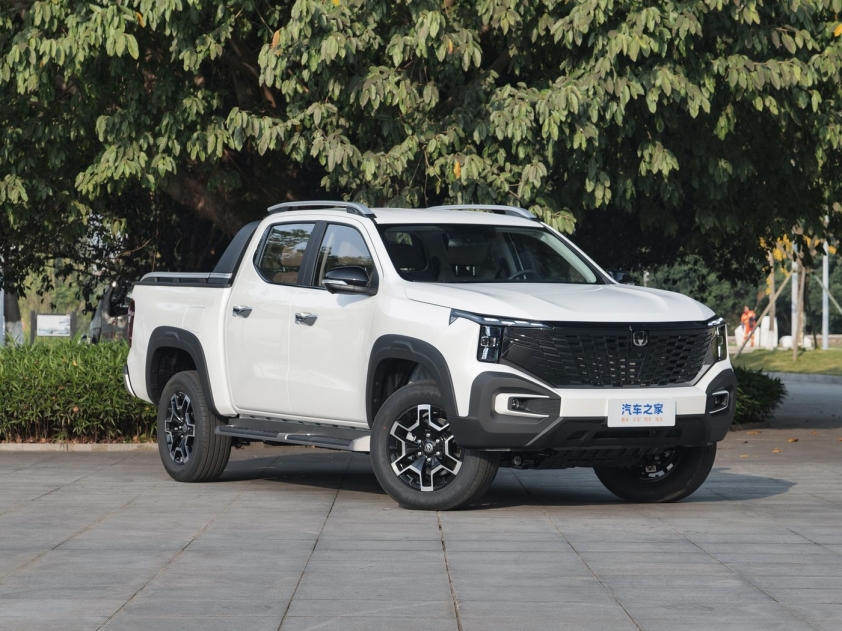 Bán tải điện ngang cỡ Ford Ranger ra mắt, giá quy đổi chưa tới 500 triệu đồng 414650
