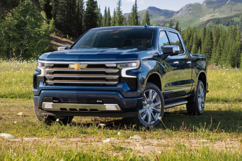 2023_chevrolet_silverado-1500_crew-cab-pickup_high-country_fq_oem_1_1600_result