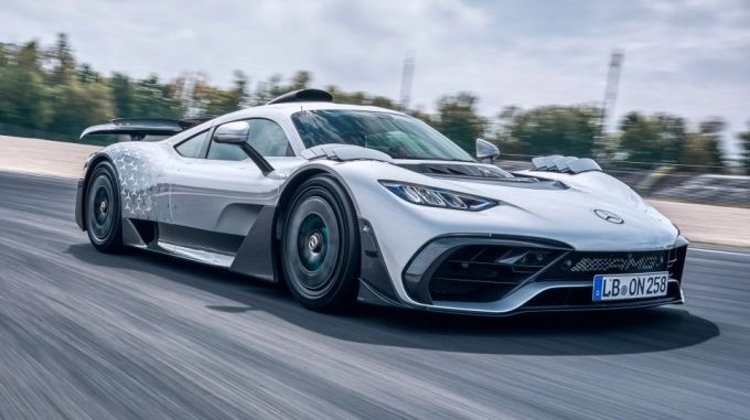 ‘Quái thú’ Erling Haaland và bộ sưu tập ô tô đắt đỏ: Đầy đủ từ Rolls-Royce tới Mercedes 415768