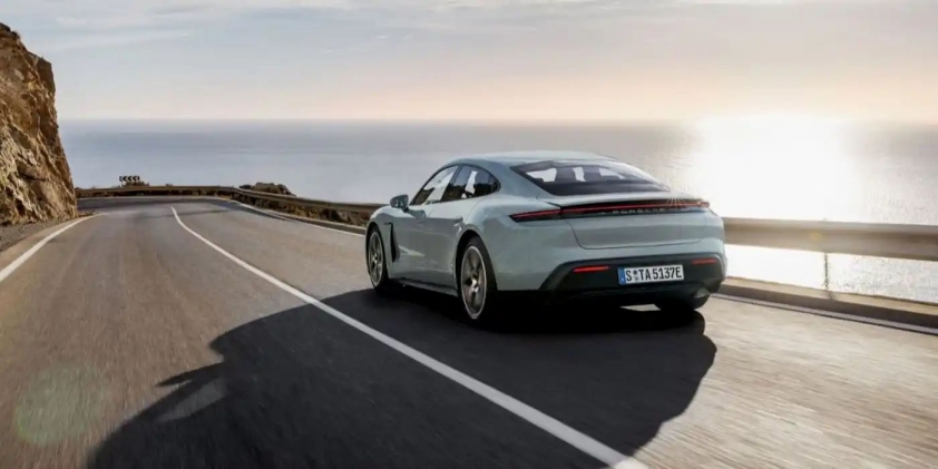 Porsche chốt ngày ra mắt siêu xe điện Taycan ‘mạnh nhất mọi thời đại’ 416586