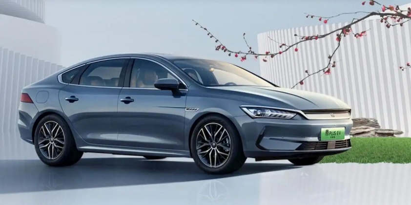 BYD tiếp tục giảm giá ô tô điện, quyết ‘đè bẹp’ doanh số xe xăng 420351
