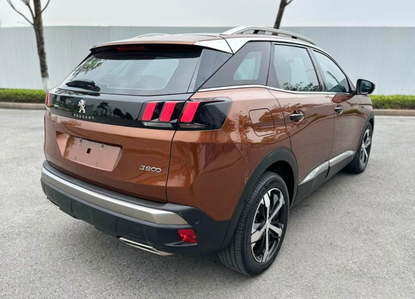 Peugeot 3008 lăn bánh 7 vạn km rớt giá ngang một chiếc Hyundai Creta 421916