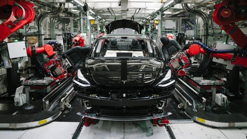 Tesla đạt cột mốc kỷ lục khiến nhiều hãng xe phải “ngước nhìn” 434032