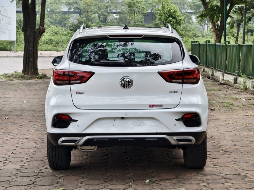 Giật mình trước giá bán của MG ZS ‘full option’ mới lăn bánh 1 năm 450268