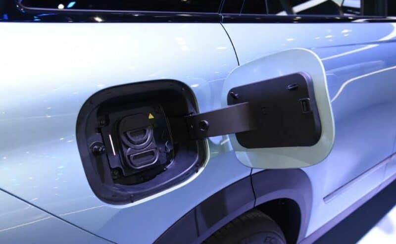 Cận cảnh Jaecoo J7 - SUV điện ngang cỡ Mazda CX-5 sắp cập bến thị trường Việt Nam 452622