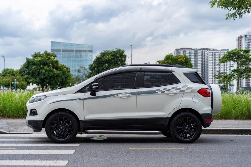 Ford EcoSport 2016 lăn bánh 8 năm được rao bán với giá ngang Kia Morning 517952