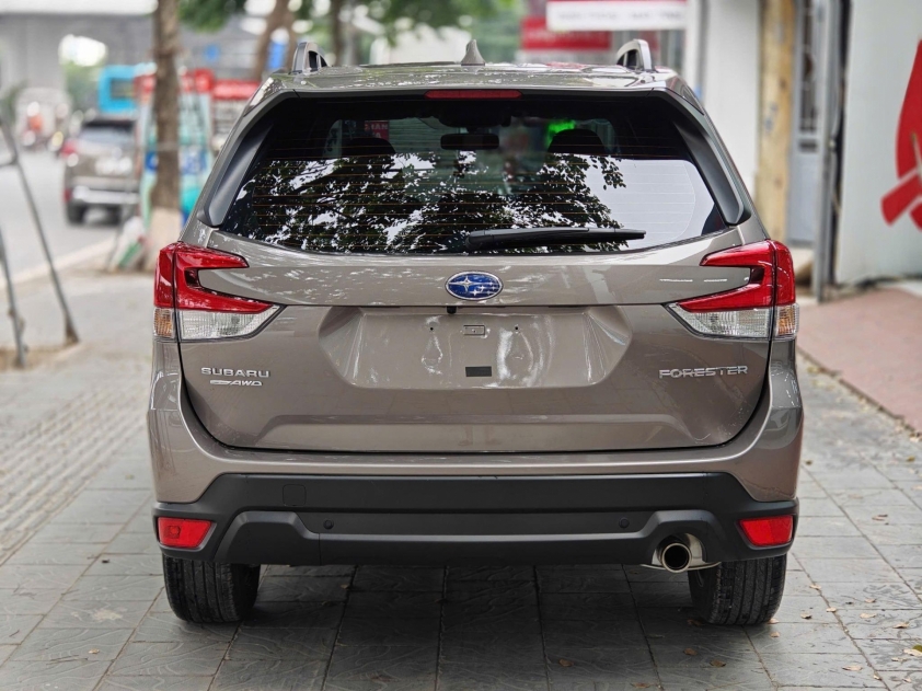 Lăn bánh 1 năm, Subaru Forester 2023 lên sàn xe cũ với giá ngỡ ngàng 554750