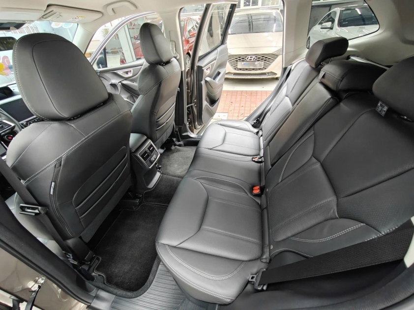Lăn bánh 1 năm, Subaru Forester 2023 lên sàn xe cũ với giá ngỡ ngàng 554754