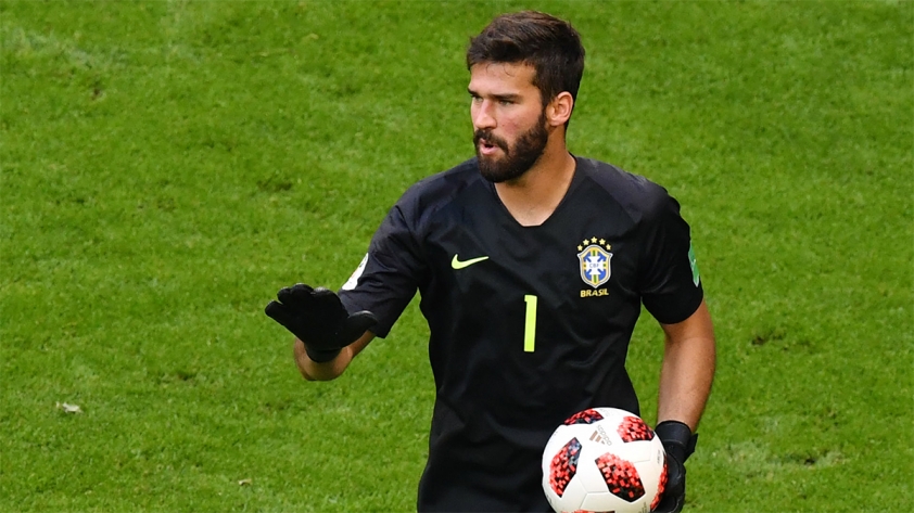 Alisson Becker 4
