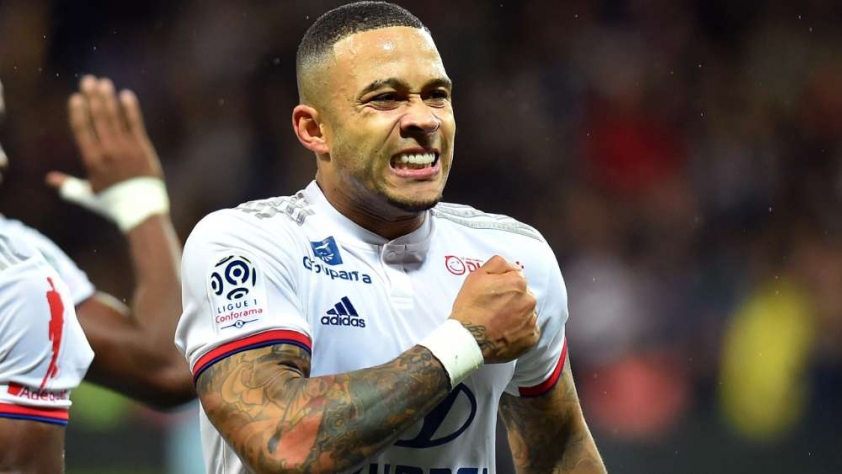 memphis-depay-lyon-2019-20_lf9ml0z6d1cg1o5v31v2iyp8o-1455