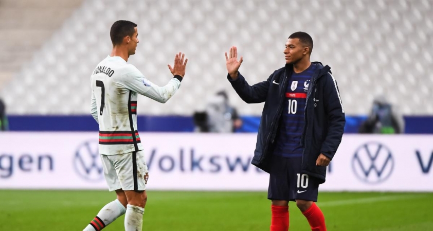 Chuyển nhượng bóng đá 6/8: Tương lai của Ronaldo nằm trong tay Mbappe? 67345
