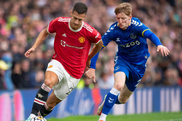 Manchester-United-v-Everton---Pre-season-Friendly-24240e104106cd36403899c21a2df7d2