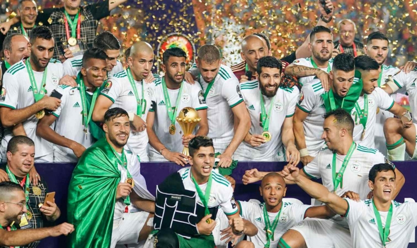 mahrez-groupe-trophee-can-triomphe