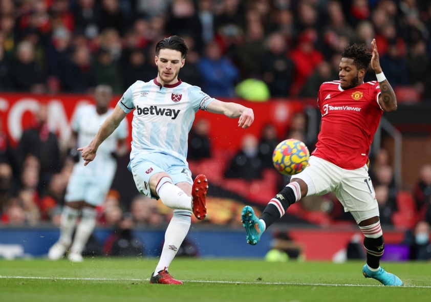Chuyển nhượng MU 7/2: Thực hiện ‘thương vụ khó tin’, xác định cái tên thay Pogba? 109394
