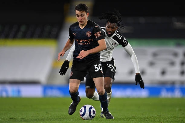 Pep mất trung vệ vào tay Barca sau chức vô địch Carabao cup
