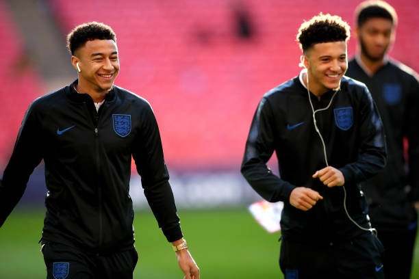 Chuyển nhượng bóng đá tối 14/5: MU lợi dụng Lingard, Ronaldo chốt tương lai