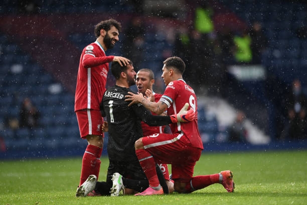 ‘Liverpool may mắn giành chiến thắng’