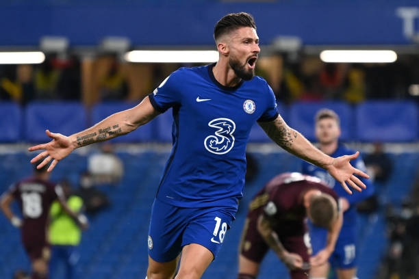 Chuyển nhượng bóng đá 21/5: Ibra, Giroud tạo thành cặp song sát?