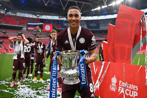Barca, Liverpool nhắm tiền vệ ‘xé lưới’ Chelsea