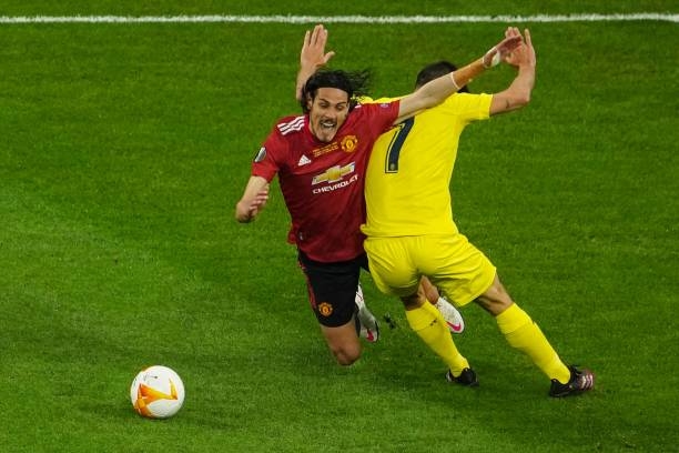 Thất bại tại chung kết C2, Rio Ferdinand chê MU ‘vô hại’