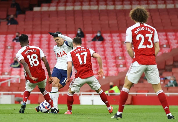 Bàn thắng ‘không tưởng’ của sao Tottenham