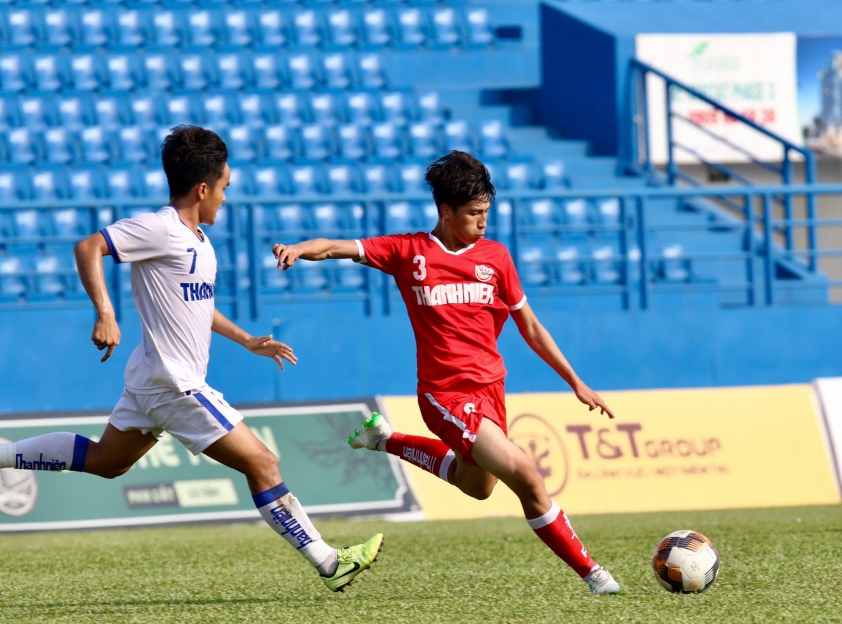'Bản sao Văn Toàn' tỏa sáng giúp U19 PVF lên ngôi vô địch 37037