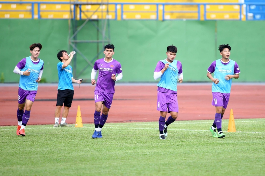 U23 Việt Nam xuất hiện 'hotboy' mới cực điển trai 110389