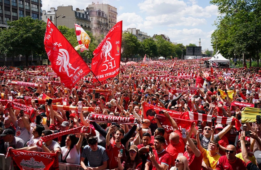 UEFA làm điều đặc biệt khiến CĐV Liverpool ấm lòng 255961