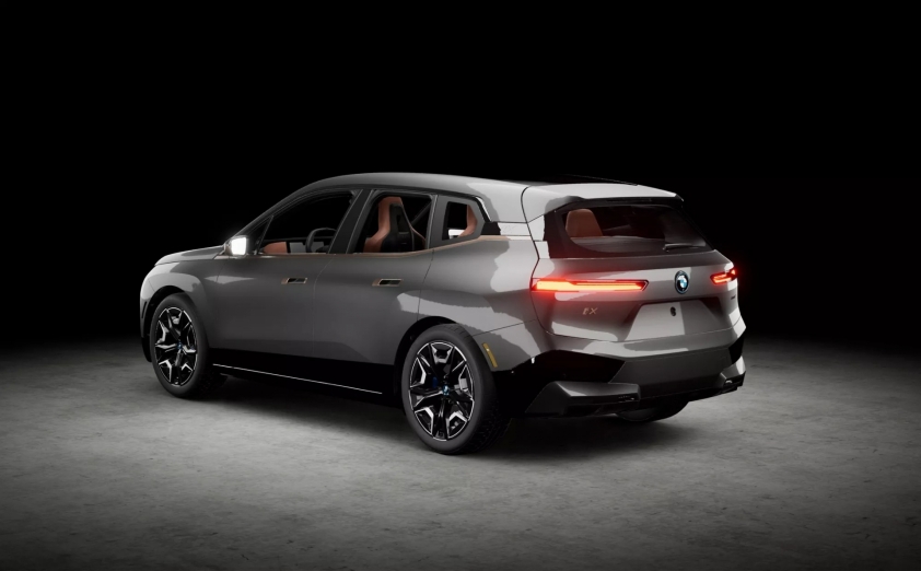 2022-BMW-iX-2_2