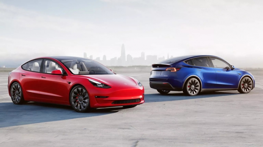 2022-Tesla-Model-3-and-Y-2-1536x