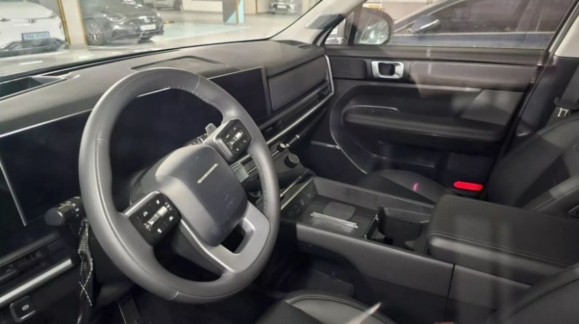 Lộ ảnh thực tế của Hyundai Sante Fe 2024 bản hybrid cắm điện 308684