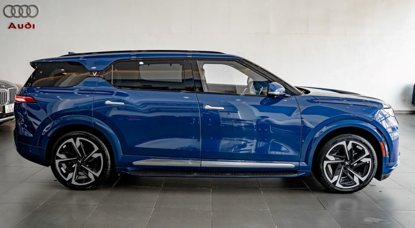 VinFast VF9