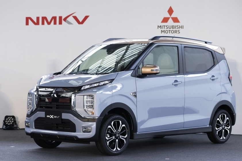mitsubishi-ek-x-ev-1-60f8