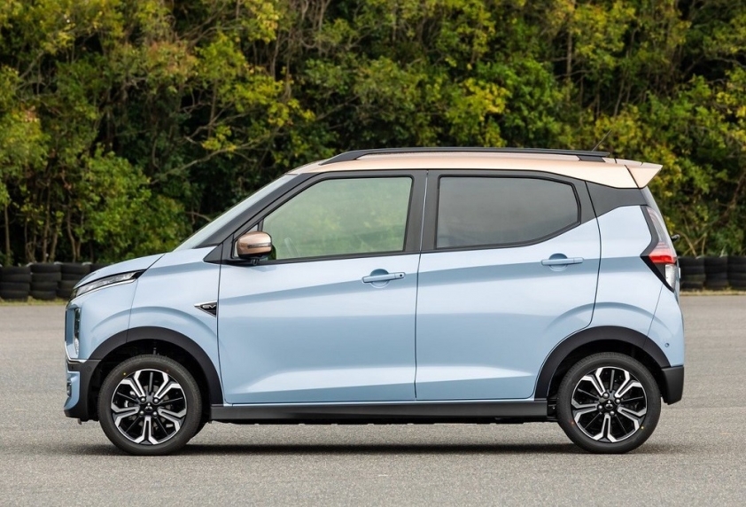 mitsubishi-ek-x-ev-2-ca1d